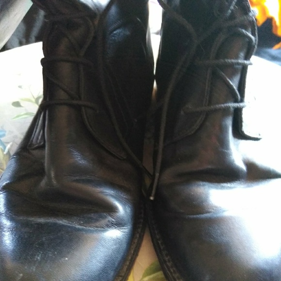 Clifford and Willis Boots - Picture 3 of 4